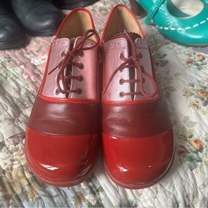 Fellowship Darby size 9